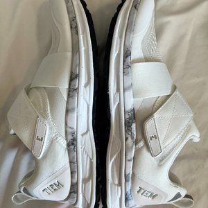 NEW Tiem's Cycling Shoes- Size 6.5